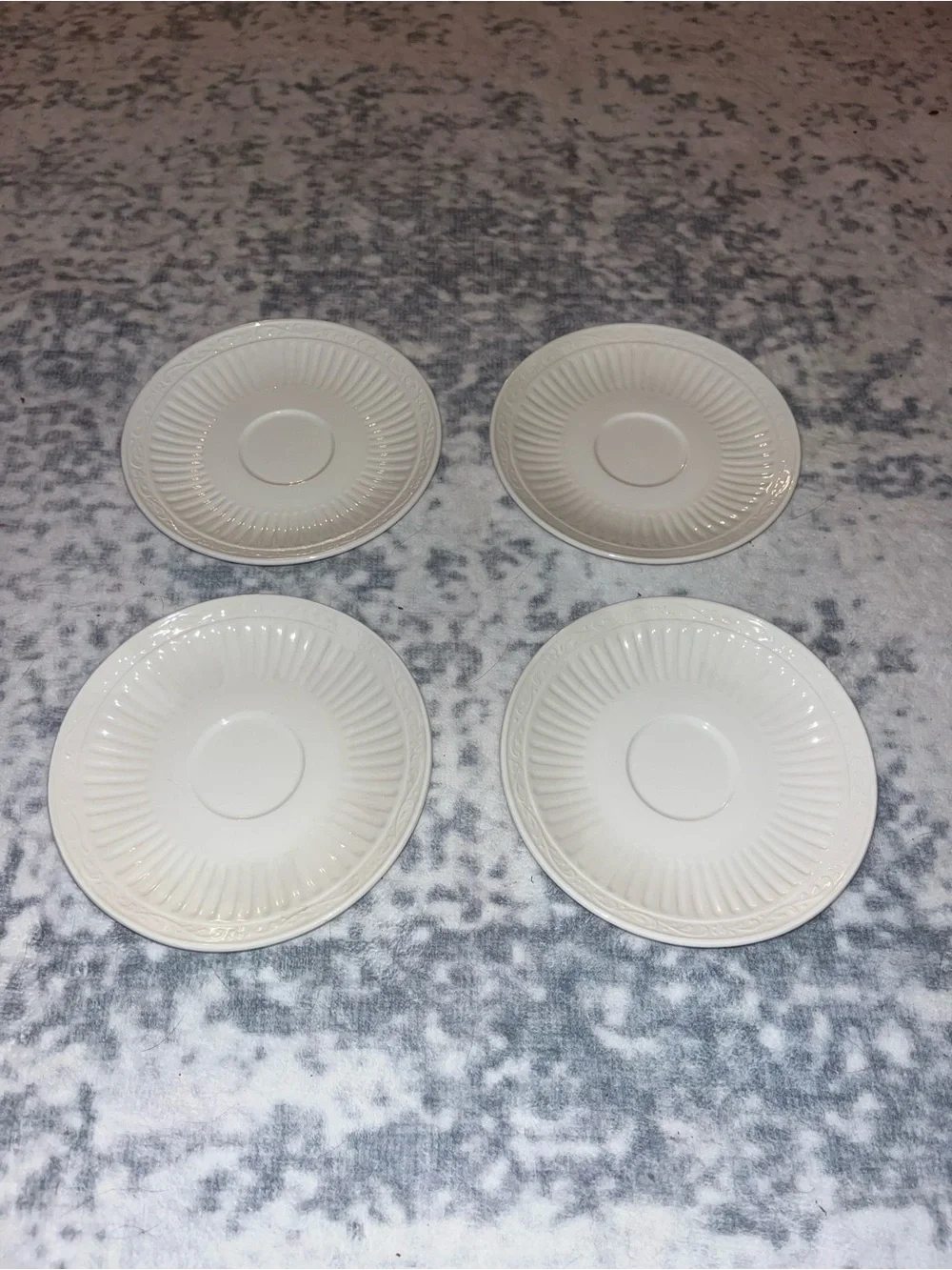 Mikasa Italian Countryside White Porcelain Bread Dessert 6.5” Plates Set 4 EUC